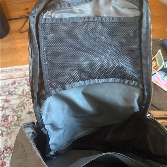 The North Face “Wise Guy” Brown Backpack - Picture 10 of 11